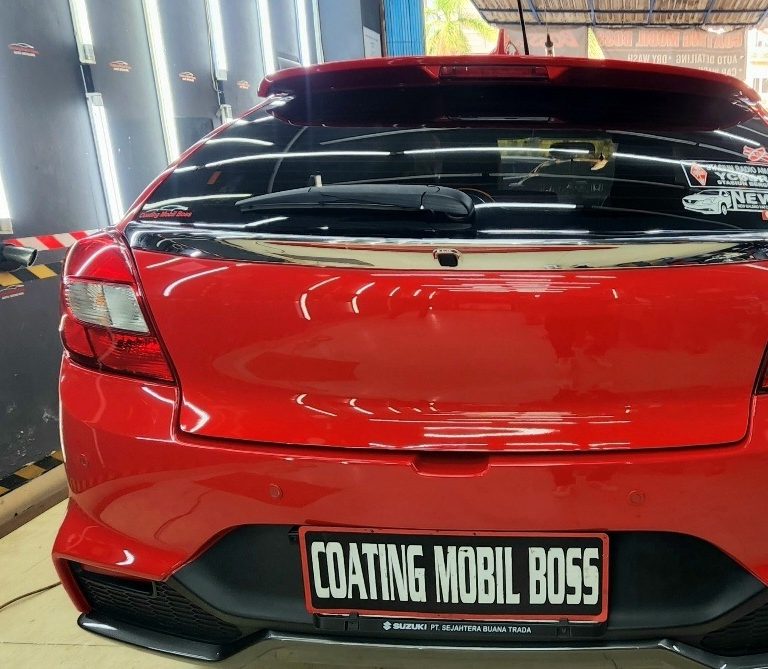 Poles Salon Mobil Premium ( Medium ) - Carwash Studio Garage