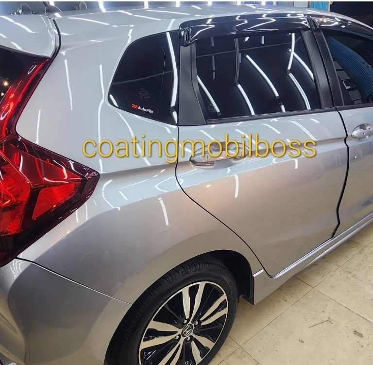 Poles Salon Mobil Premium (Small) - Carwash Studio Garage