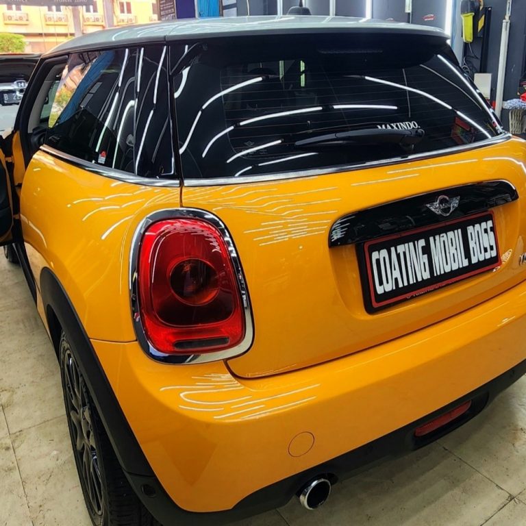 Poles Salon Mobil Premium (luxury) - Carwash Studio Garage
