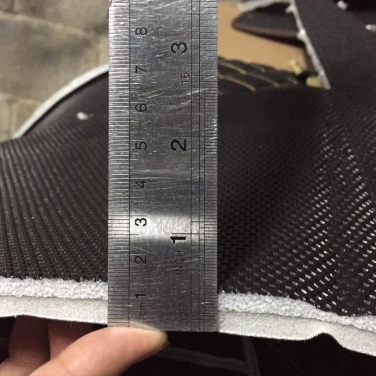 Mobil Luxury Toyota Harrier Tahun 2004-2013 Full Bagasi - Carwash Studio Garage