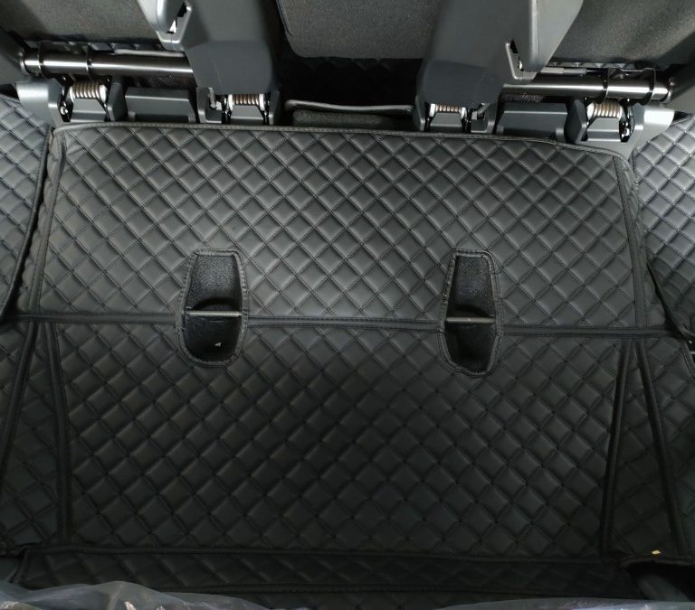Karpet Mobil Toyota Veloz - Carwash Studio Garage